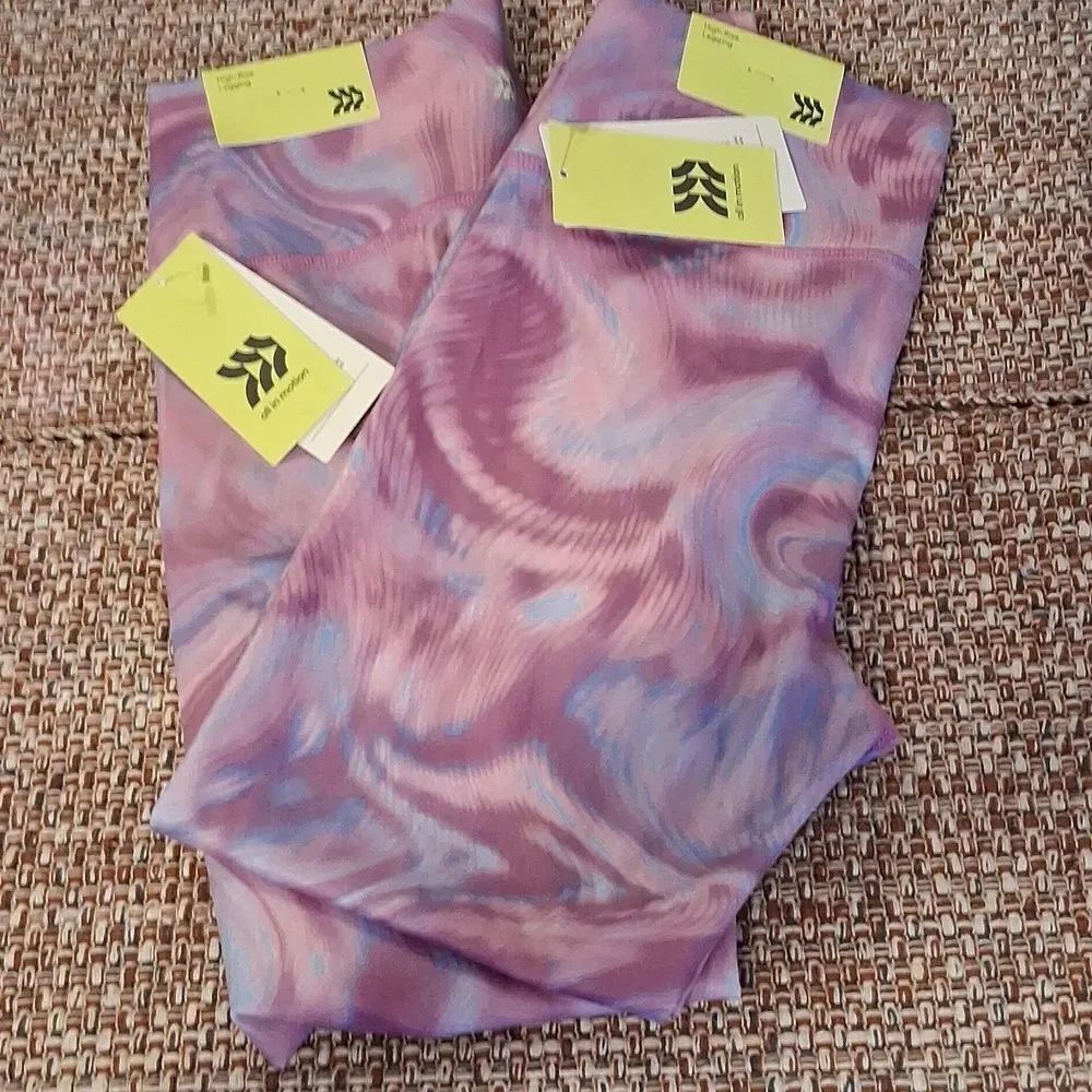 2 PAIRS All In Motion High Rise Girls Leggings New With Tags